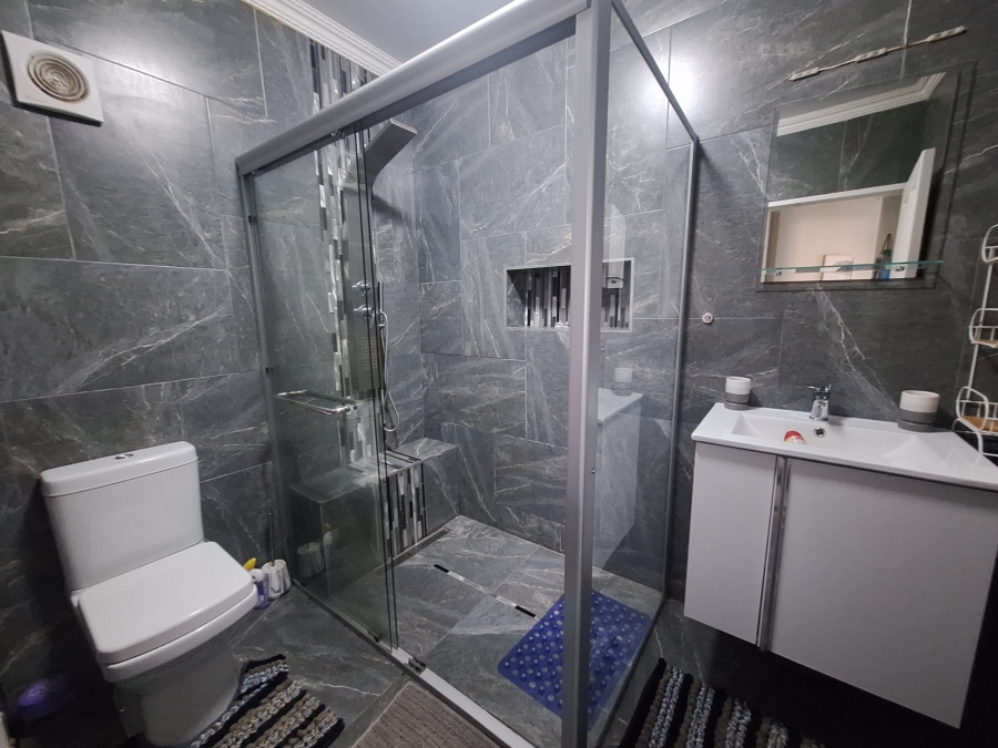 3 Bedroom Property for Sale in Noorsekloof Eastern Cape